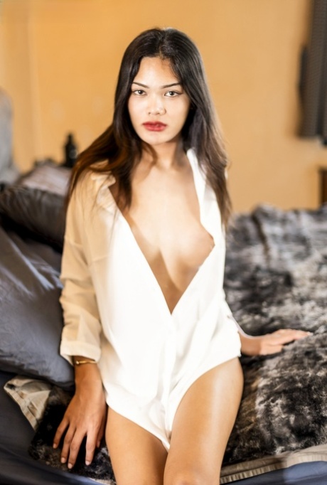 Asian TGirl performed by Rina Sex Images